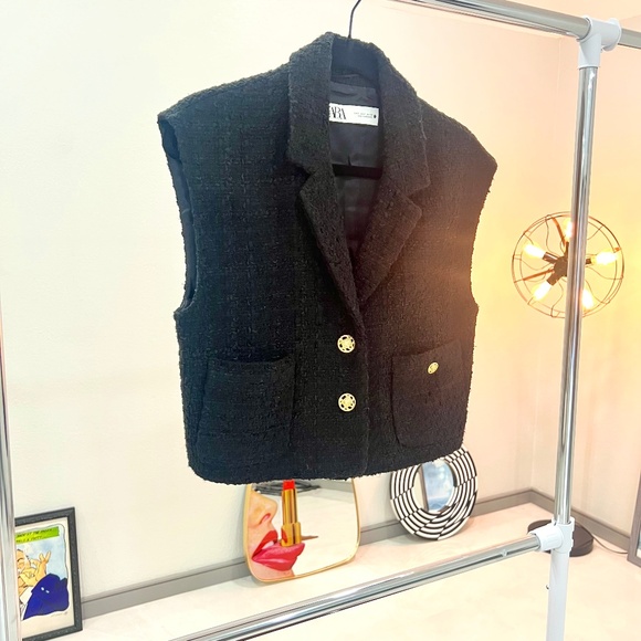 Zara tweed black cropped vest with gold buttons Sz S - Picture 5 of 11